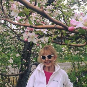 Meet your Posher, Linda